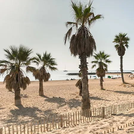 Camping Le Grand Calme 4* سانت أي جولف